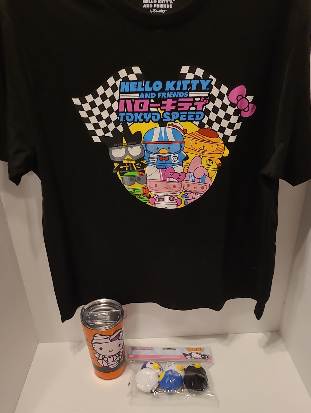 Hello Kitty Lot Tokyo Speed Graphic Tee by Sanrio/ Therma Mug & 3 Rubber Ducks